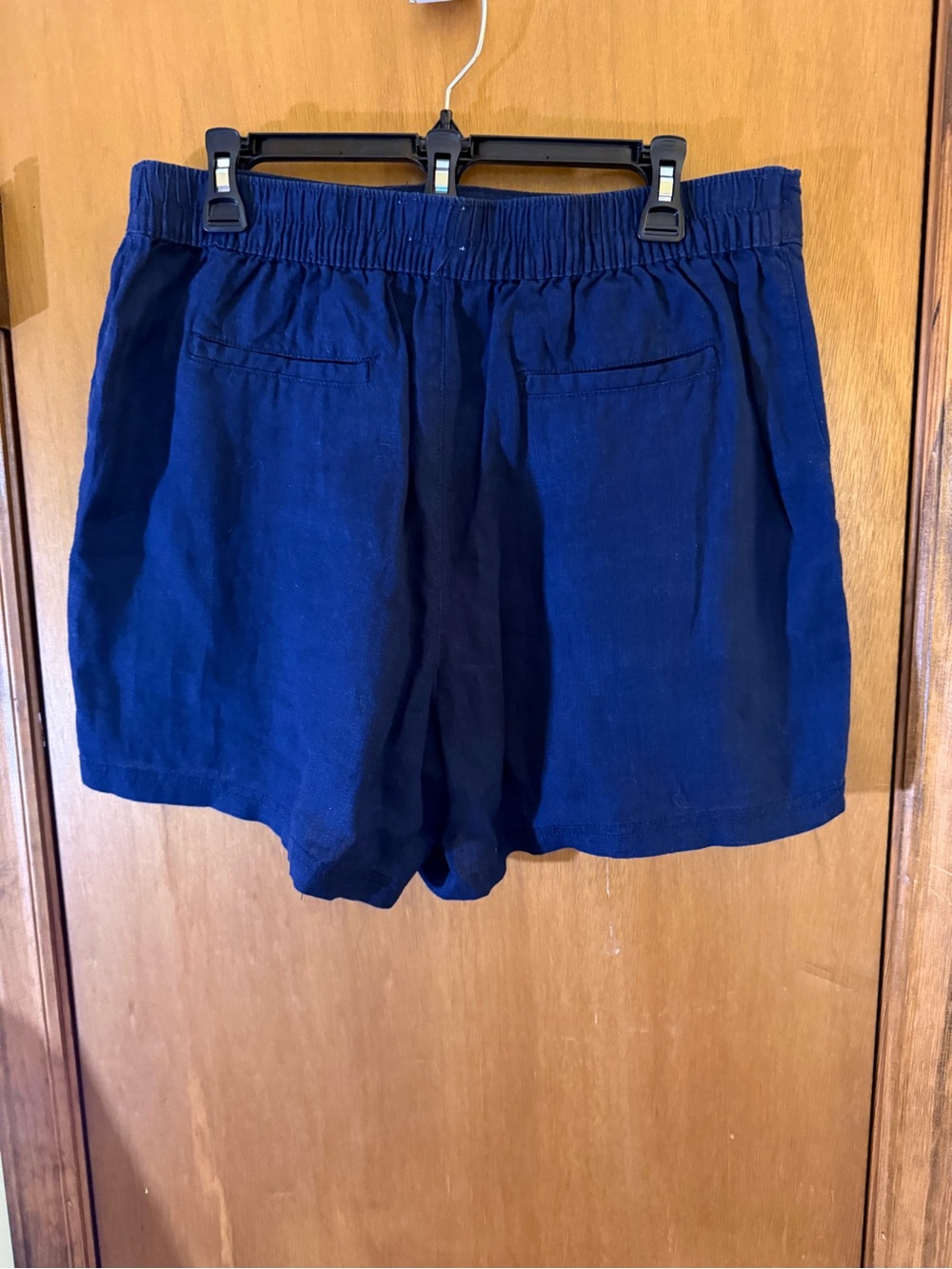 Nicole Miller Navy Blue Linen Shorts with Elastic Waist - Picture 4 of 5